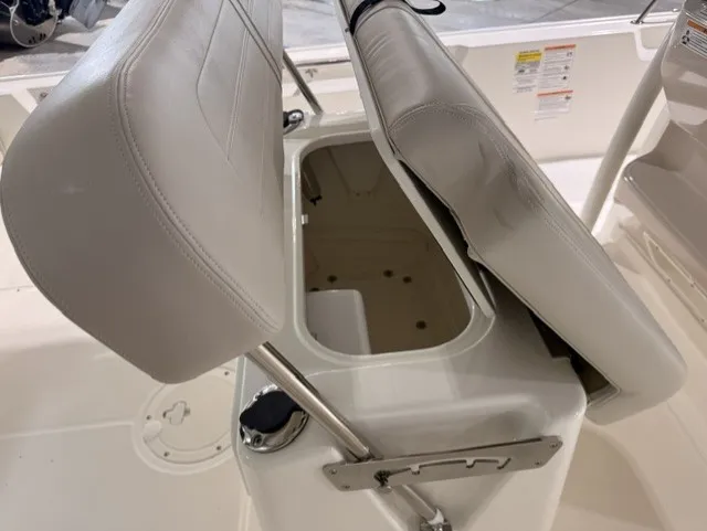 Slide: The Image of Boston Whaler 210 Montauk 2027 - 15
