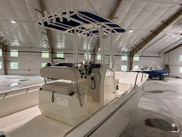 Slide: The Image of Boston Whaler 210 Montauk 2027 - 6