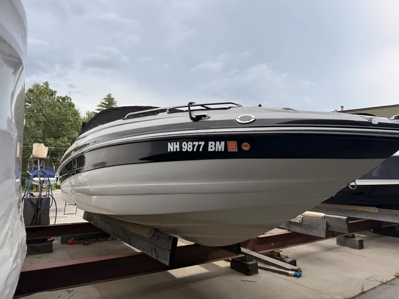 Slide: The Image of Crownline Boats 240 LS 2008 - 2