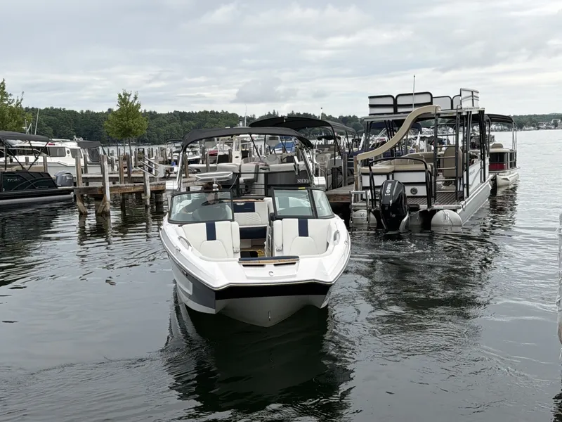 Slide: The Image of MasterCraft X24 2022 - 6