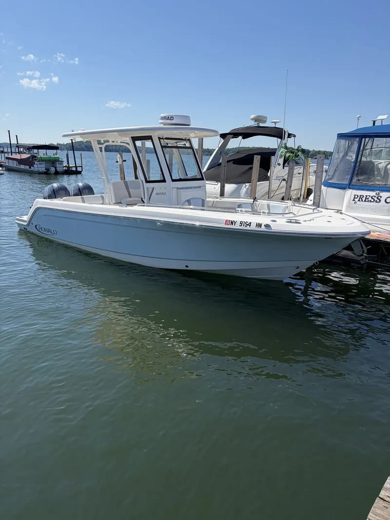 The Image of Robalo R 272 2022 - 1