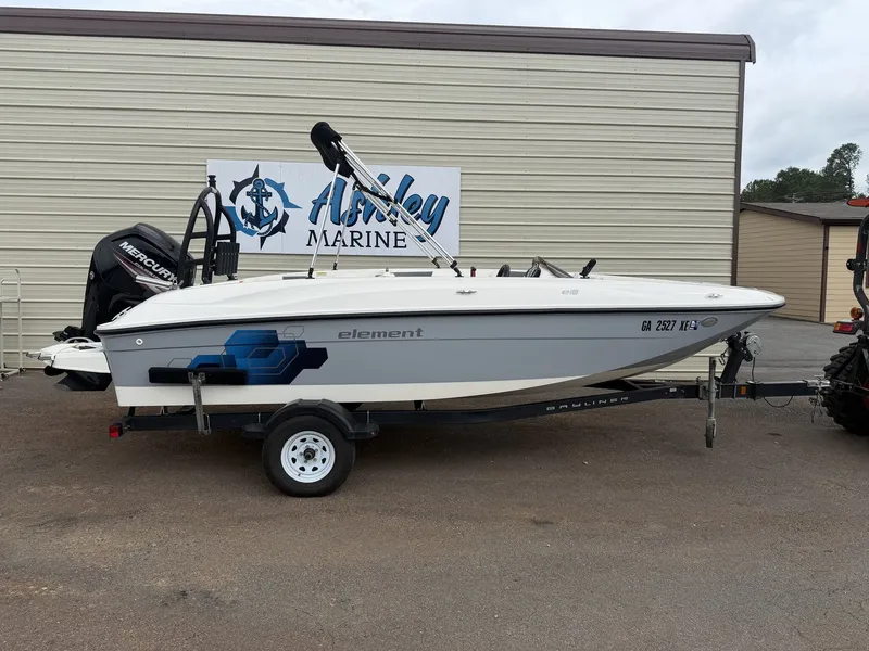The Image of Bayliner 180 Element XL 2018 - 1