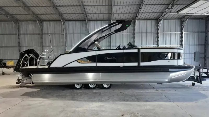 The Image of Barletta Lusso 23UA 2027 - 1