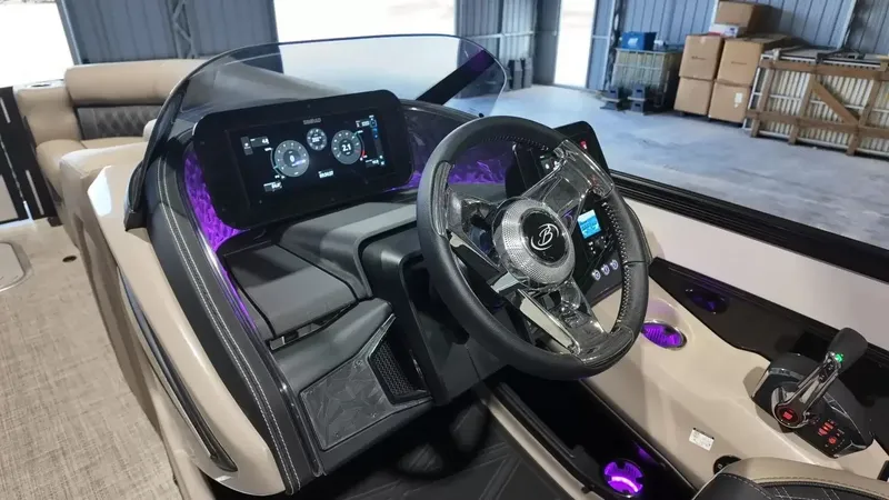Slide: The Image of Barletta Lusso 23UA 2027 - 39