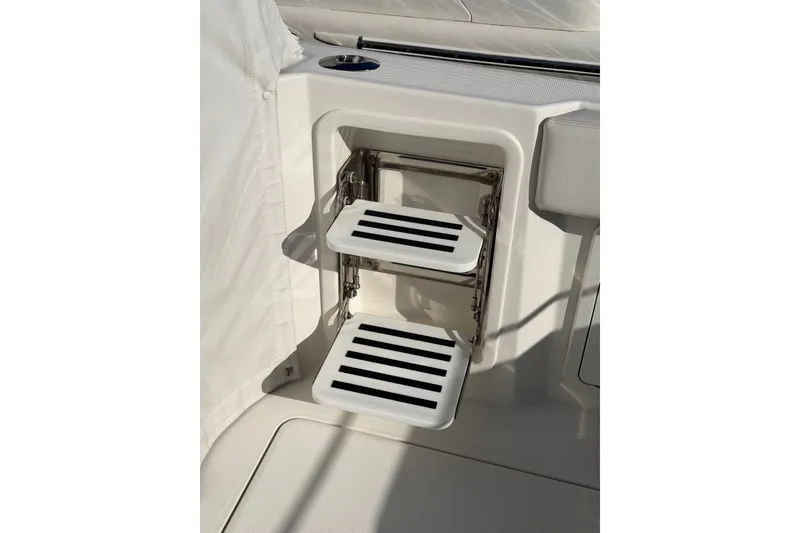 Slide: The Image of Starboard foldable steps - 32