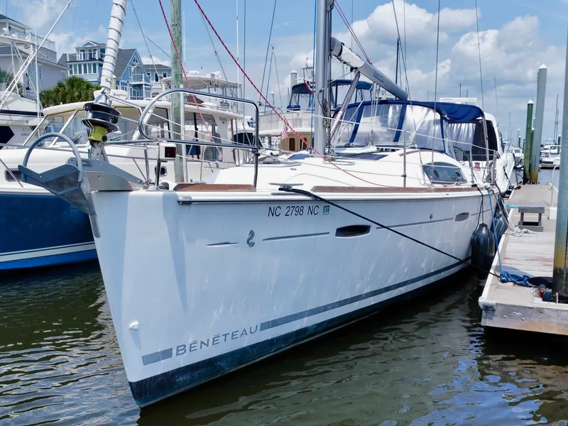 The Image of Beneteau Oceanis 40 2008 - 0