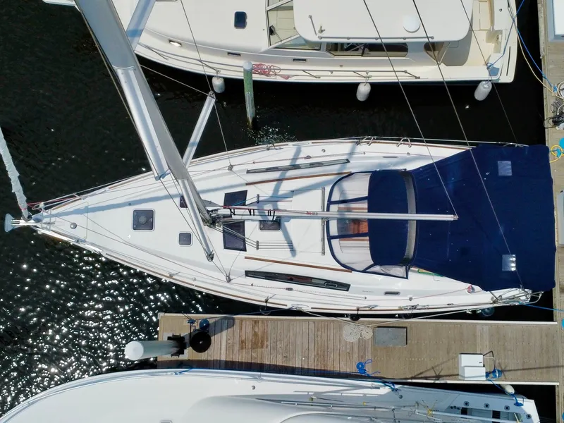 Slide: The Image of Beneteau Oceanis 40 2008 - 37