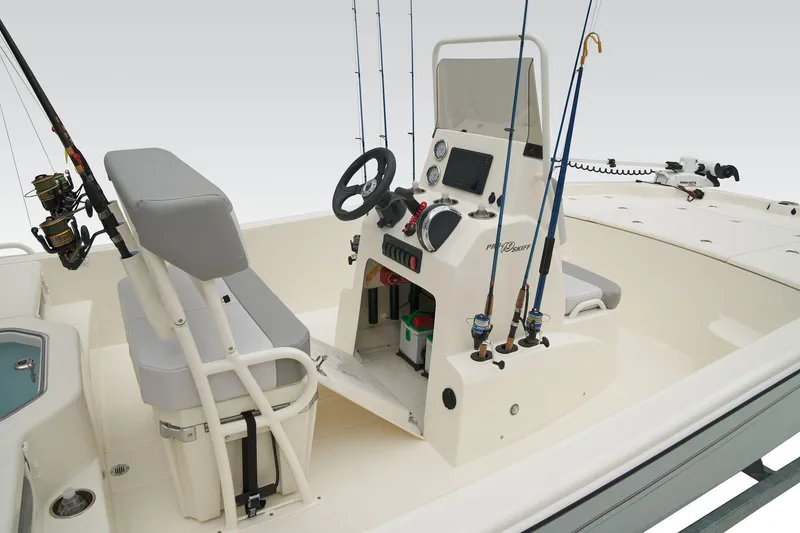Slide: The Image of Mako Pro Skiff 19 CC 2026 - 45