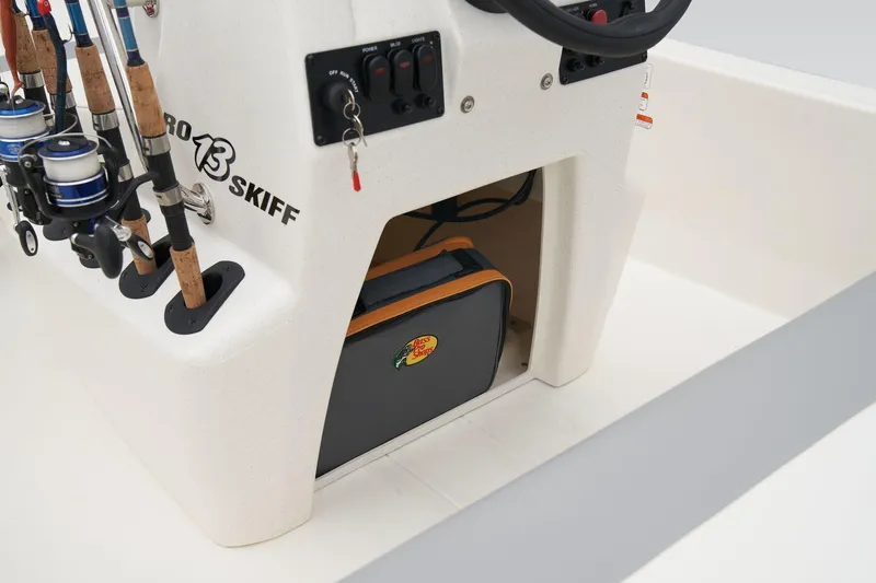 Slide: The Image of Mako Pro Skiff 13 CC 2026 - 33
