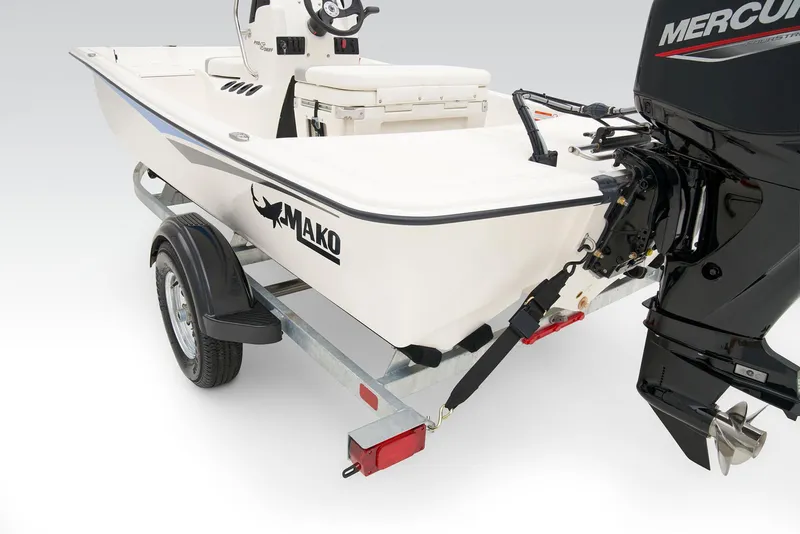 Slide: The Image of Mako Pro Skiff 15 CC 2026 - 38