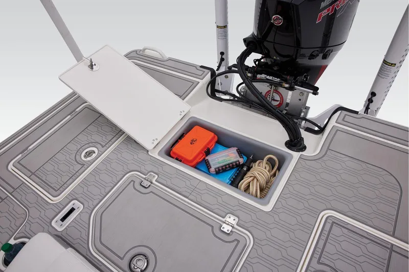 Slide: The Image of Mako 18 Pro Skiff 2026 - 31