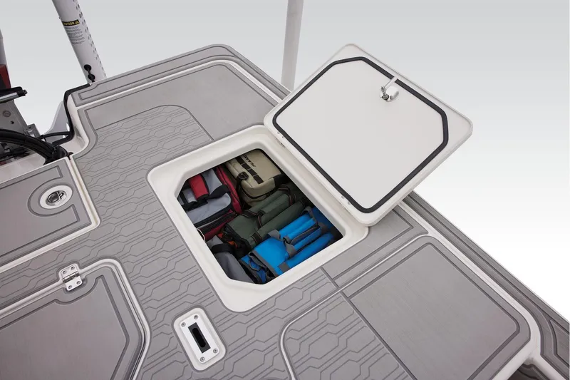 Slide: The Image of Mako 18 Pro Skiff 2026 - 11