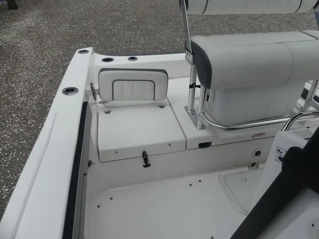 Slide: The Image of Yamaha 210 FSH Sport 2021 - 20