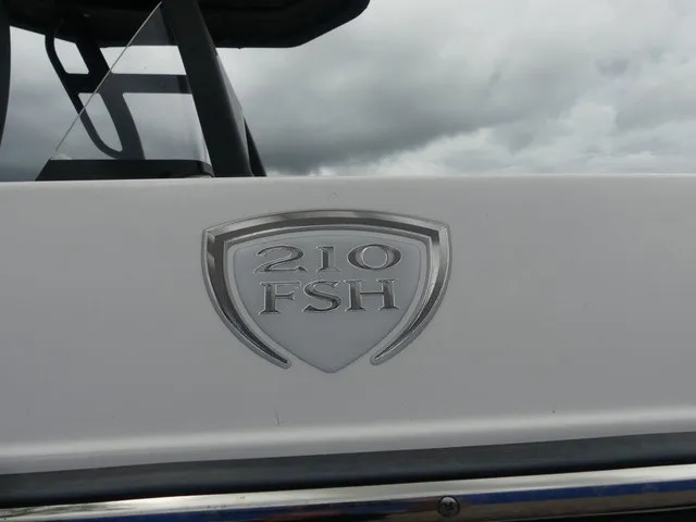 Slide: The Image of Yamaha 210 FSH Sport 2021 - 9
