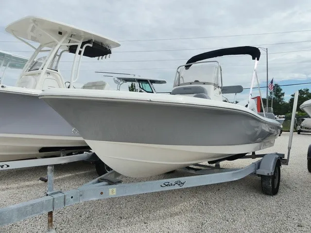 The Image of Pioneer 180 Sportfish 2027 - 1