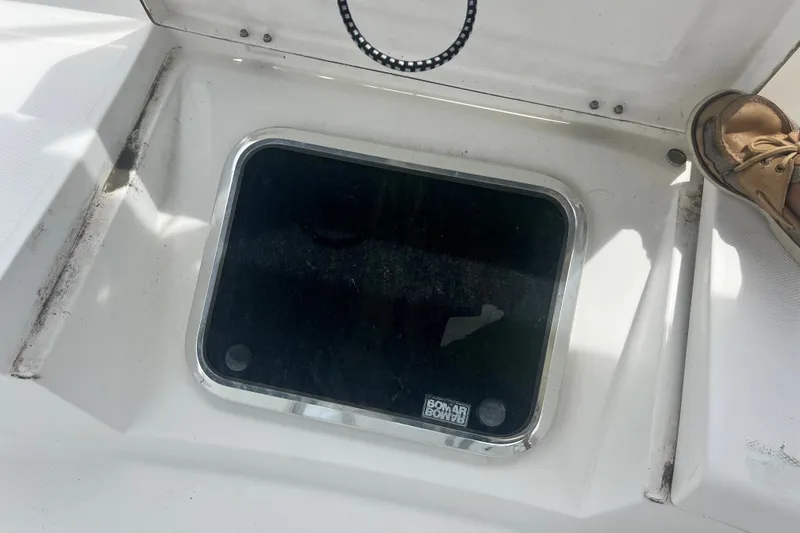 Slide: The Image of Hatch on 2007 Hunter 41 Deck Salon sailboat, featuring a Bomar cover. - 20