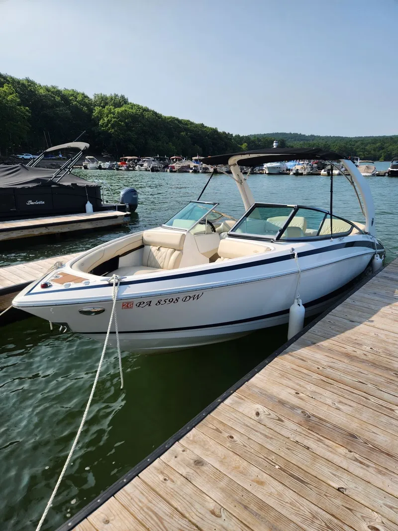 The Image of Regal 2300 Bowrider 2018 - 1