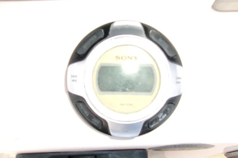 Slide: The Image of Sony marine stereo system on a 2000 Grady-White Escape 209 boat. - 6