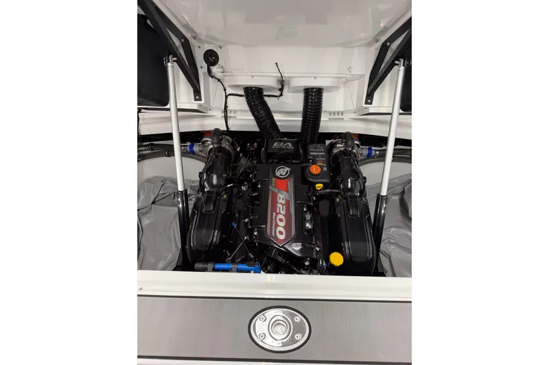 Slide: The Image of 2026 Varatti Z2373 engine compartment showcasing powerful V8 engine design. - 9