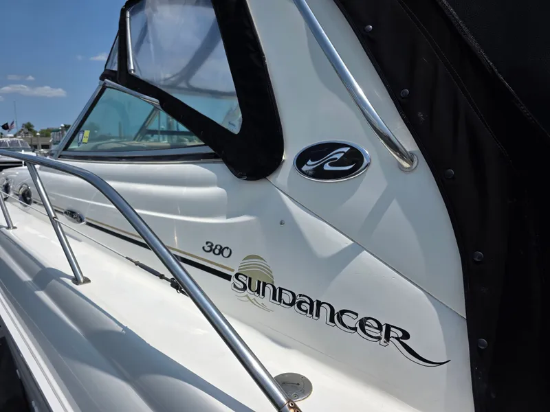 Slide: The Image of Sea Ray 380 Sundancer 2001 - 12