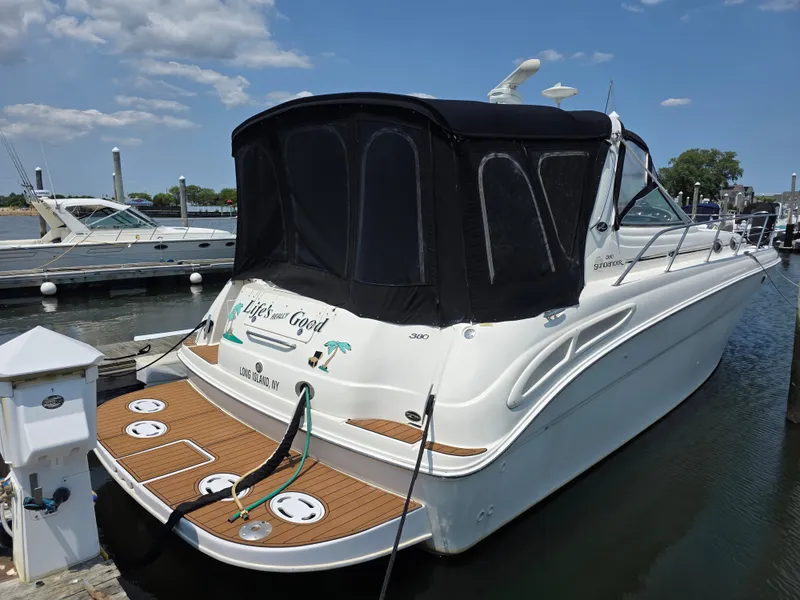 Slide: The Image of Sea Ray 380 Sundancer 2001 - 9