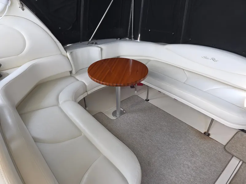 Slide: The Image of Sea Ray 380 Sundancer 2001 - 15