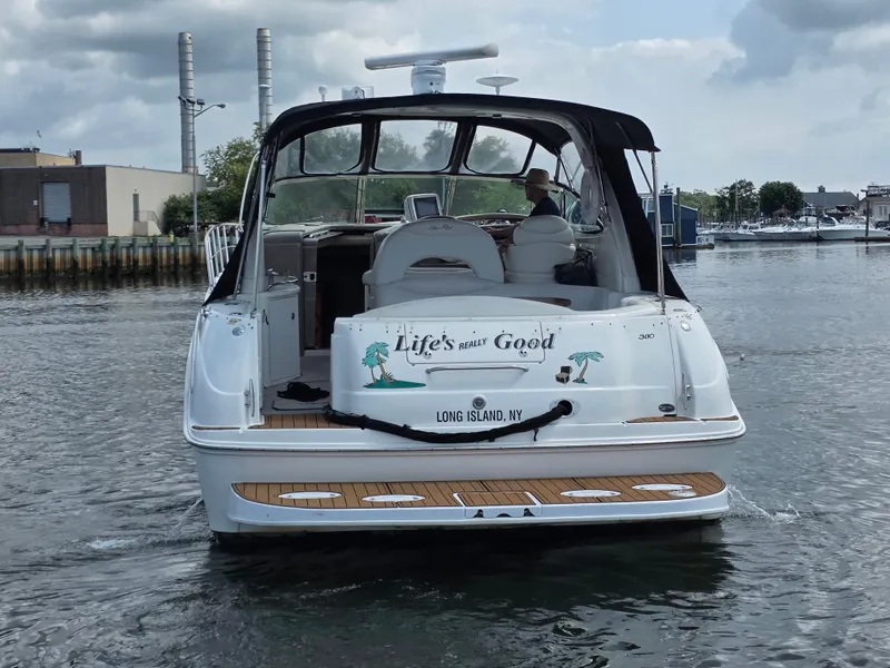 Slide: The Image of Sea Ray 380 Sundancer 2001 - 7