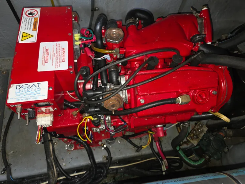 Slide: The Image of Sea Ray 380 Sundancer 2001 - 62