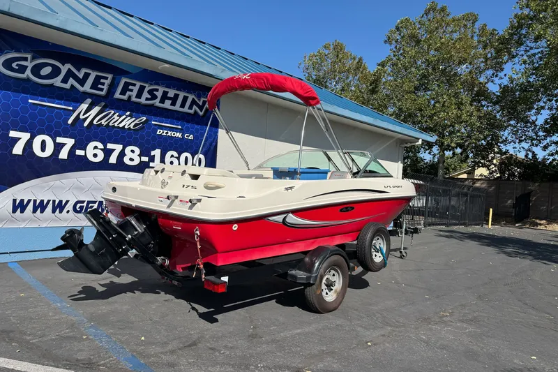 Slide: The Image of Red 2008 Sea Ray 175 Sport boat on trailer at Gone Fishing Marine. - 22
