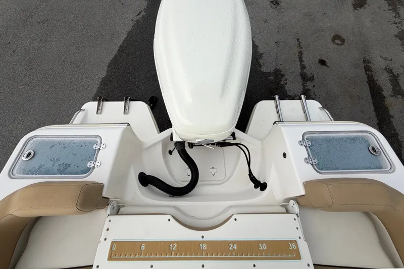 Slide: The Image of Pioneer 222 Islander 2021 - 61