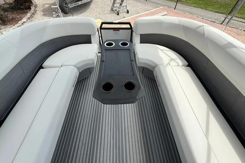 Slide: The Image of Luxurious seating area on a 2027 Bennington 26 MSB USA 250 Limited Edition boat. - 18