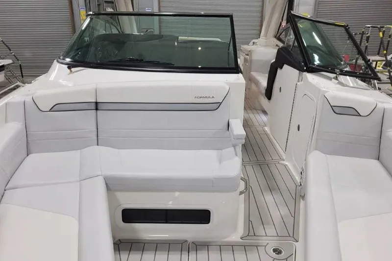 Slide: The Image of Formula 360 Crossover Bowrider I/O 2027 - 54