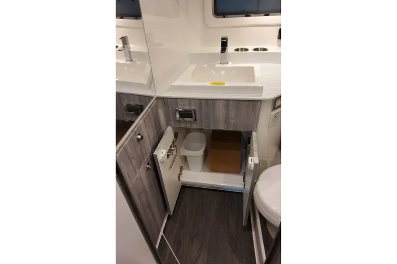 Slide: The Image of Formula 360 Crossover Bowrider I/O 2027 - 64