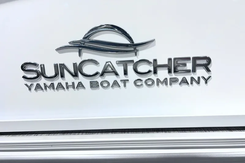 Slide: The Image of SunCatcher Yamaha Boat Company logo on 2026 Select 18F model. - 33