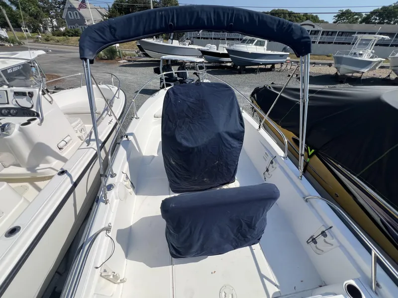 Slide: The Image of Boston Whaler 180 Dauntless 2003 - 6