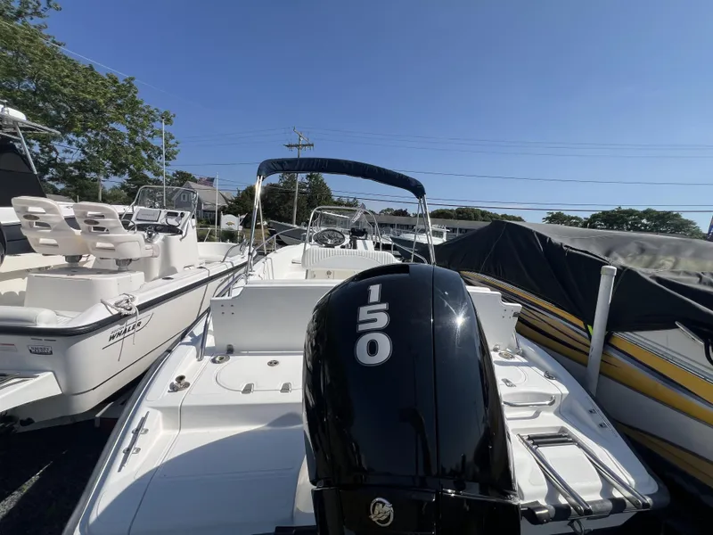 Slide: The Image of Boston Whaler 180 Dauntless 2003 - 9