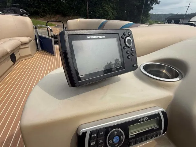 Slide: The Image of Bentley Pontoons 240 CRUISE 2015 - 16