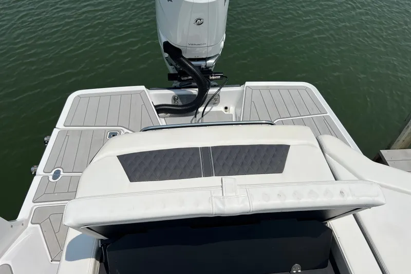 Slide: The Image of Monterey 275SS Super Sport 2024 - 45