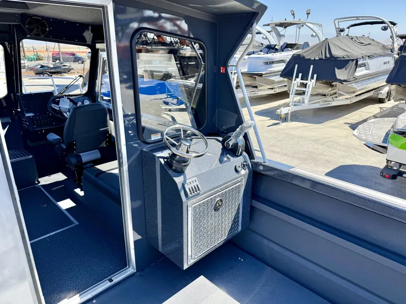 Slide: The Image of Thunder Jet Alexis Pro 24 w/ 350HP Mercury and a 15HP Pro Kicker! 2027 - 15