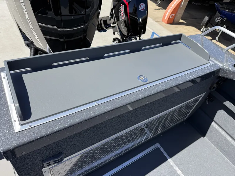 Slide: The Image of Thunder Jet Alexis Pro 24 w/ 350HP Mercury and a 15HP Pro Kicker! 2027 - 9