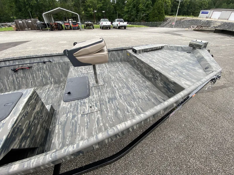 Slide: The Image of War Eagle 860LDBR 2027 - 8