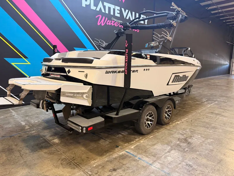 Slide: The Image of Malibu lsv 22 2022 - 4