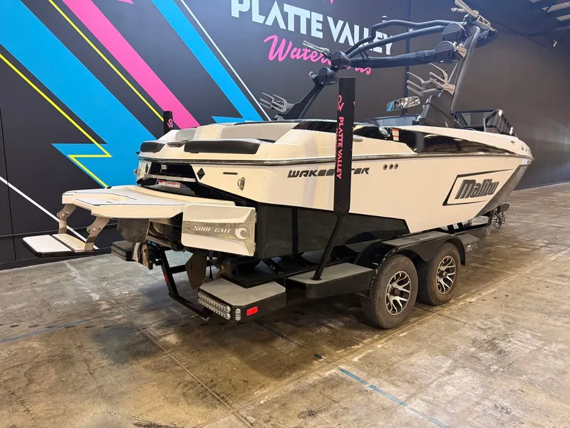 Slide: The Image of Malibu lsv 22 2022 - 6