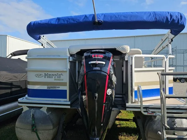 Slide: The Image of Harris sunliner 2007 - 19