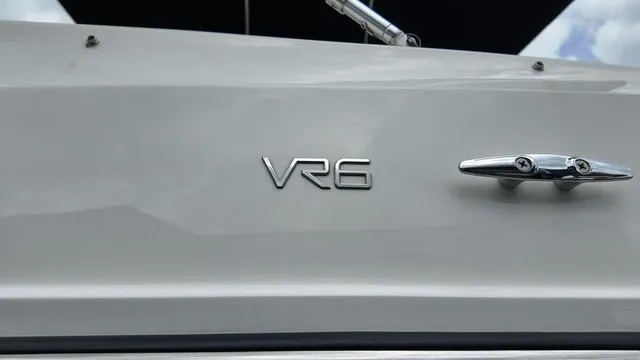 Slide: The Image of Bayliner VR6 Bowrider 2023 - 11