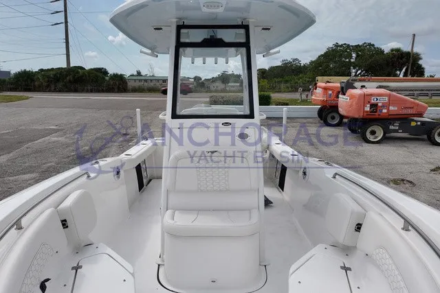 Slide: The Image of Tidewater 232 CC Adventure 2027 - 7