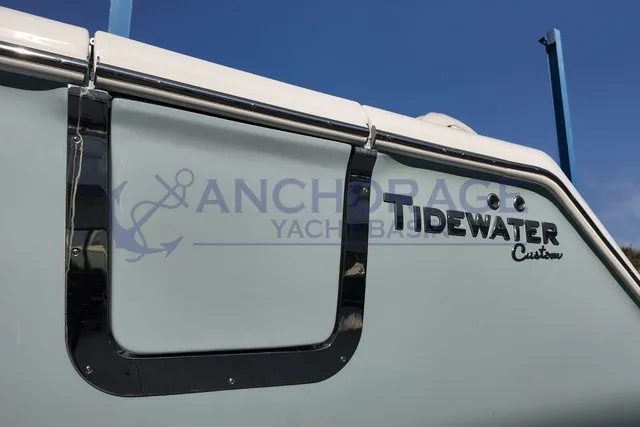 Slide: The Image of Tidewater 282 CC Adventure 2027 - 3