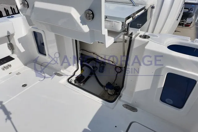 Slide: The Image of Tidewater 282 CC Adventure 2027 - 23