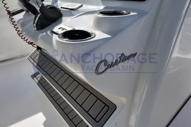 Slide: The Image of Tidewater 282 CC Adventure 2027 - 14