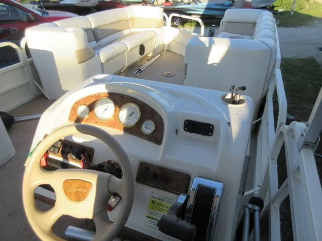 Slide: The Image of Bentley Pontoons 243 Cruise Tritoon / 2006 Mercury 150 Ou 2006 - 7